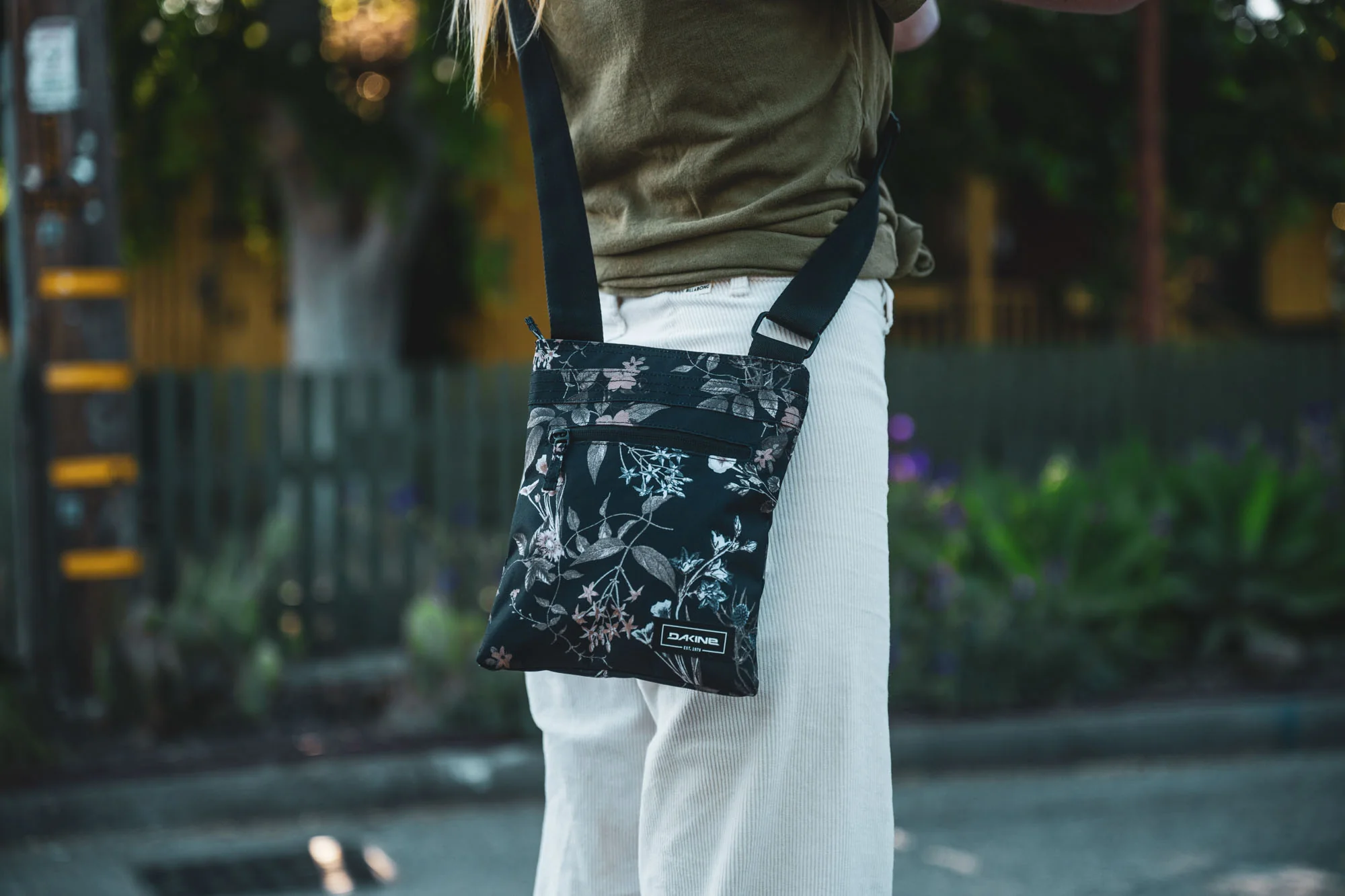 Jive Crossbody - Pinebark - Image 4