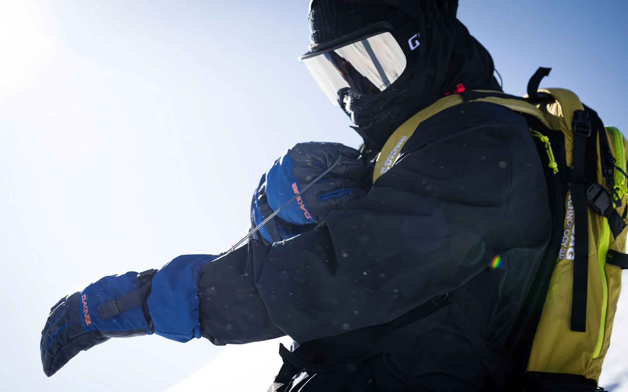 Phoenix GORE-TEX Glove - Image 23